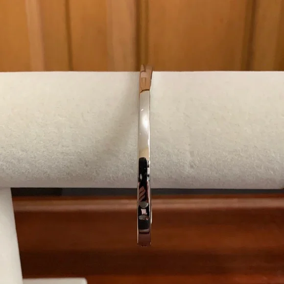 Silver tone rhinestone hinge bracelet - Picture 2 of 8